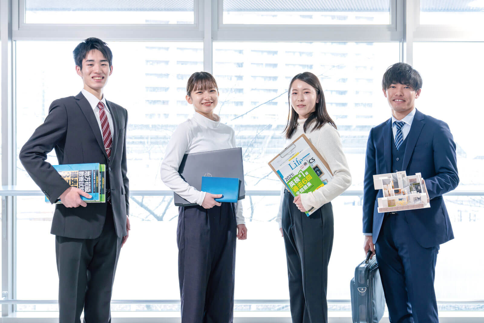 穴吹ビジネスカレッジ| 香川県の専門学校 穴吹カレッジグループ 高松