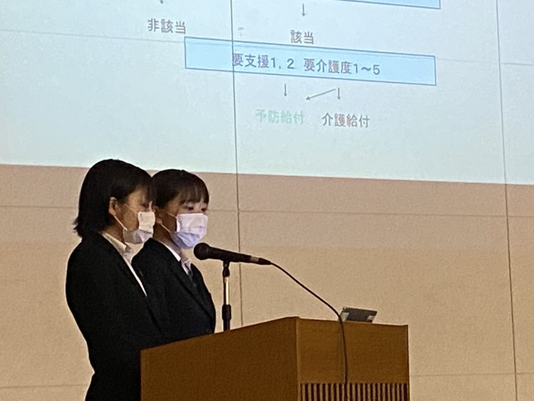 歯科衛生学科3年生　実習リフレクション発表