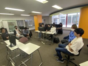 【ＡＩテクノロジー学科】AIと社会の授業風景