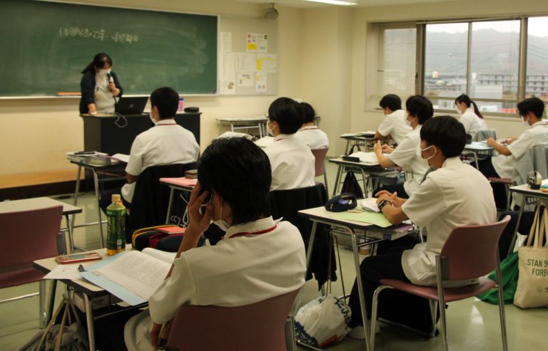 理学療法学科1年・見学実習オリエンテーション