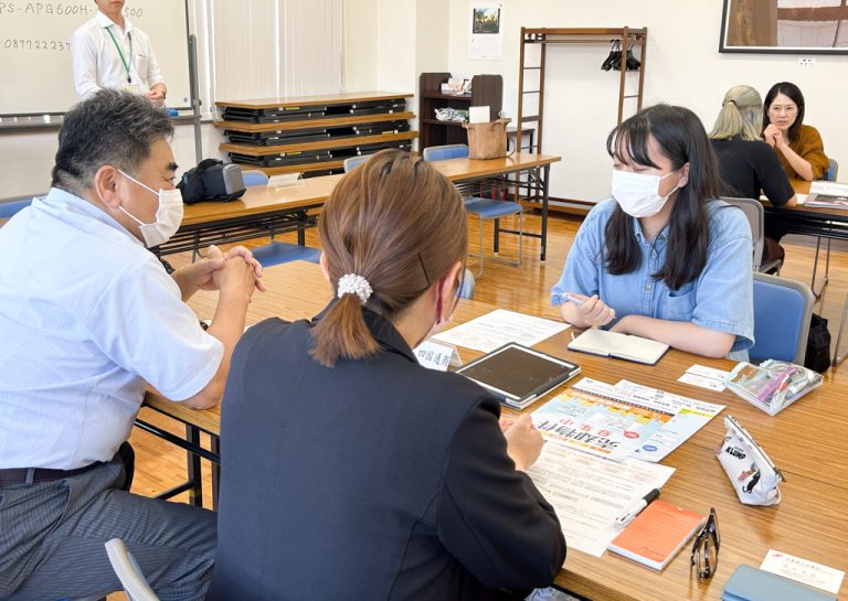 産学連携活動開始【グラフィックデザイン学科】