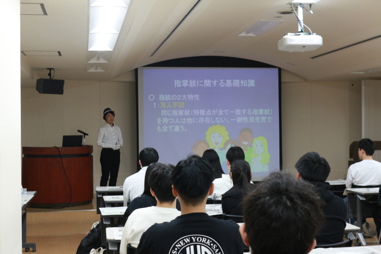 大阪府警説明会を開催しました(公務員)