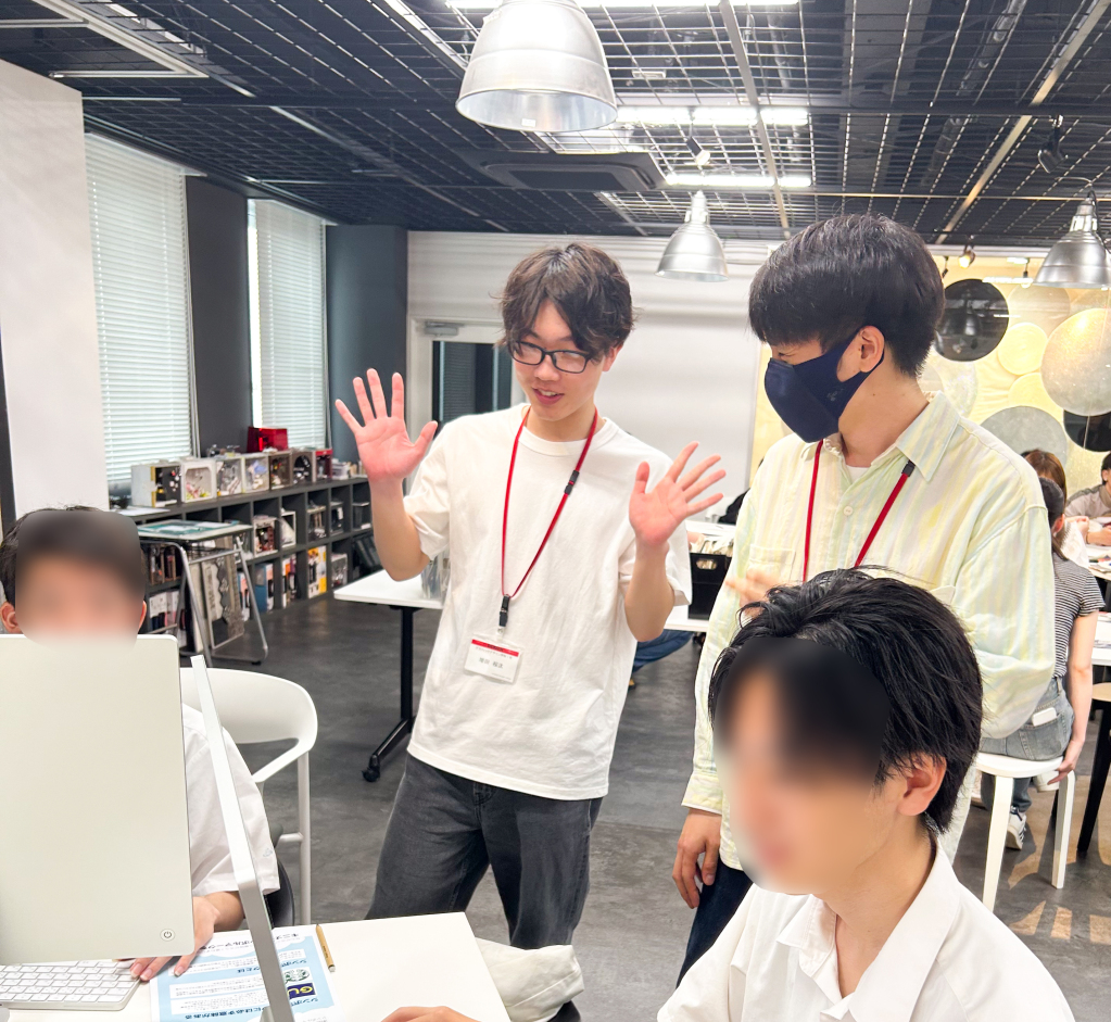 オープンキャンパスで「キニナルキ」の作品作りにチャレンジ