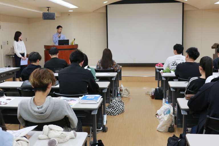 高松国税局業務説明会開催(公務員)
