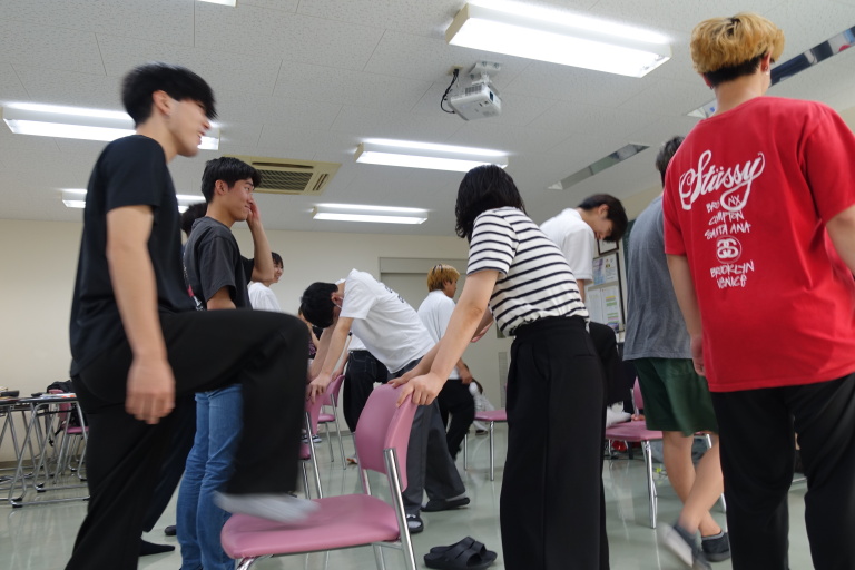 理学療法学科2年生・授業風景