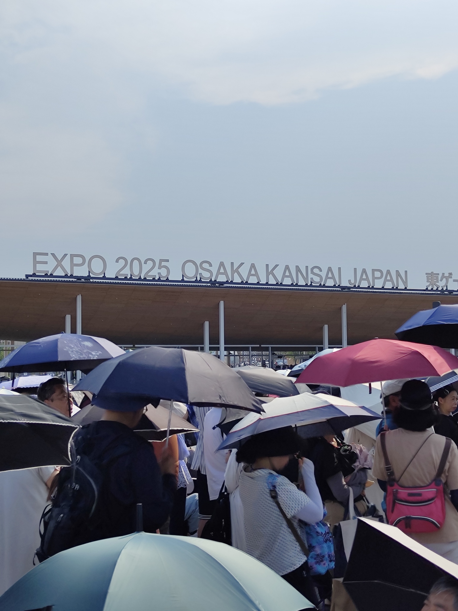 １．会場構成とパビリオン