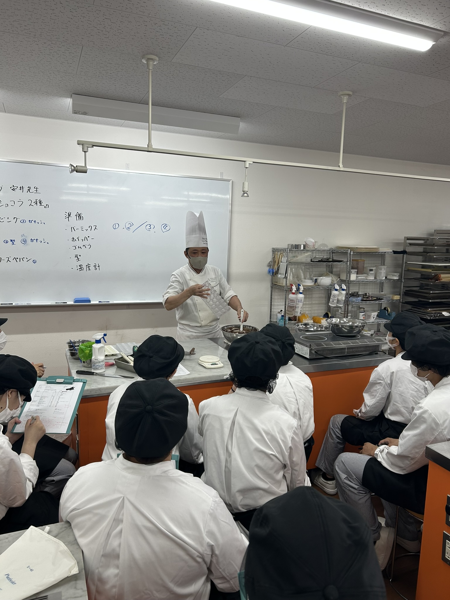 先生の話をしっかり聞こう！