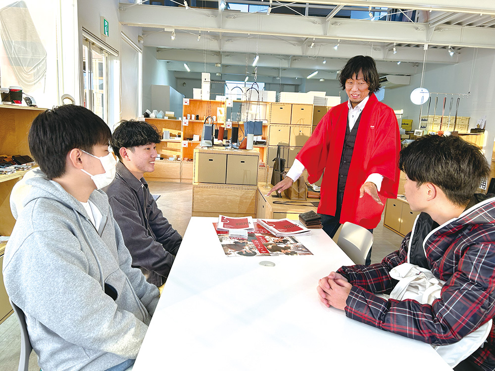 5.2年次の学びの場は『プロの現場』