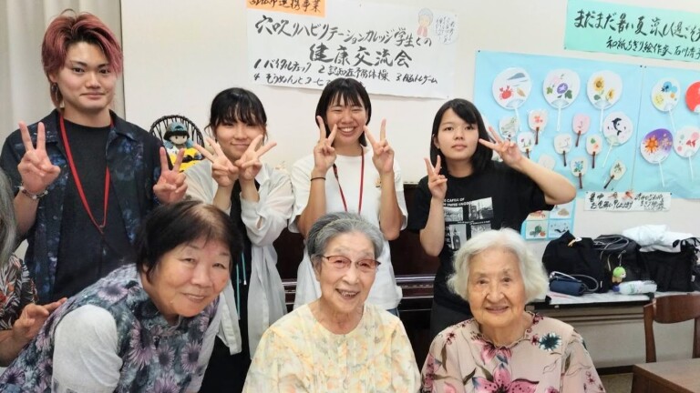 ボランティア部が大田地区ふれあいサロン&ギャラリーで「健康交流会」を開催しました!