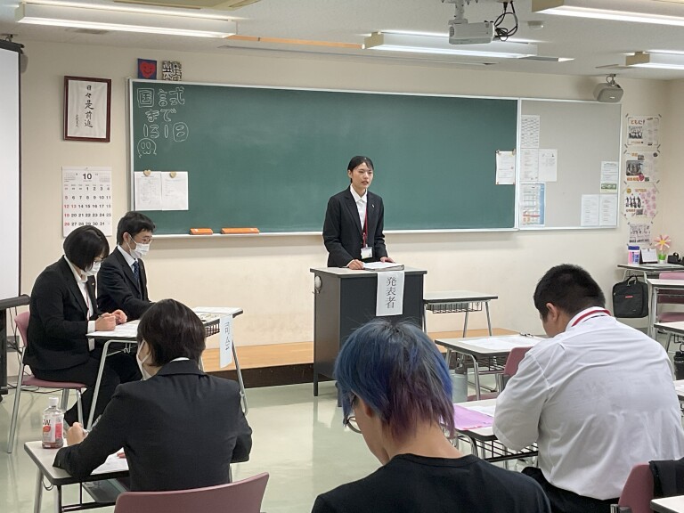 作業療法学科3年・実習報告会