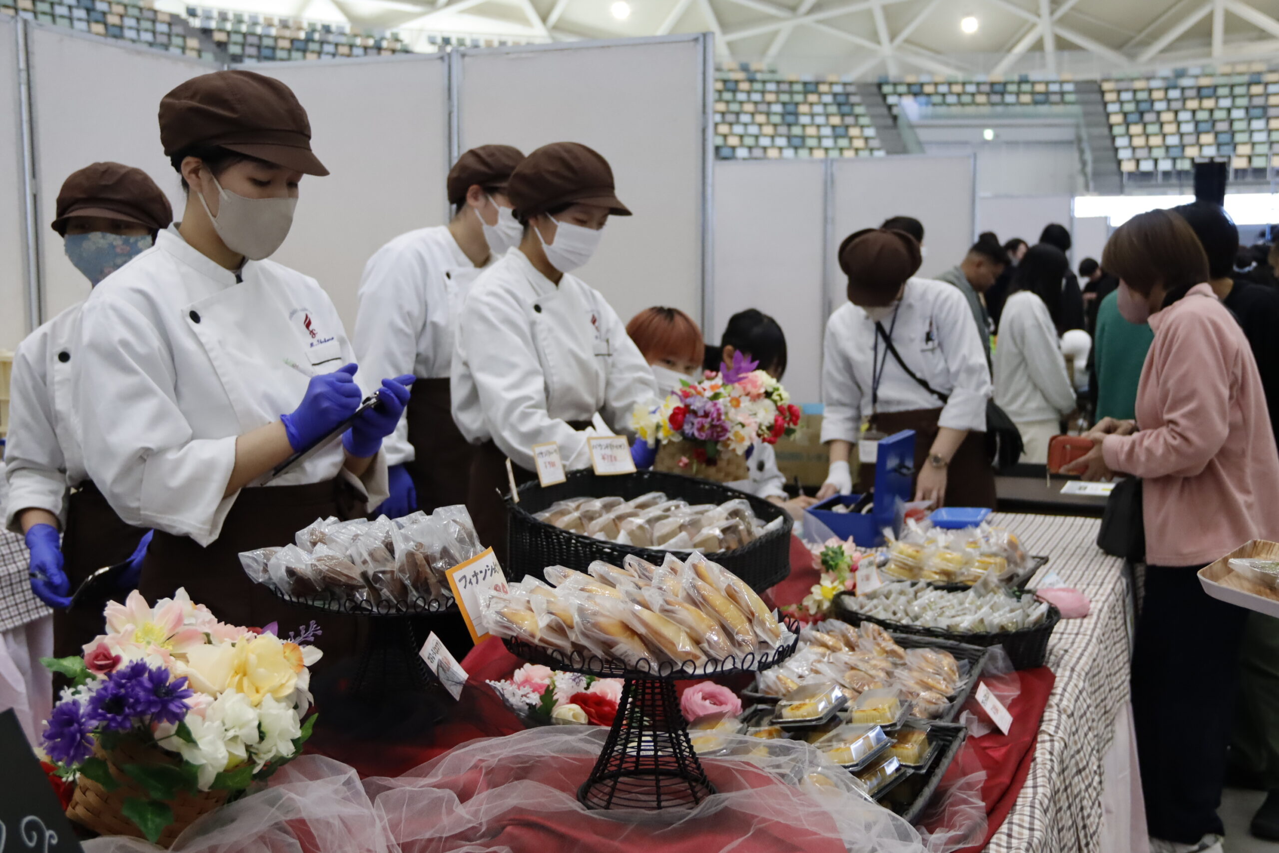 📸プロ顔負けの技！製作＆ディスプレイ！