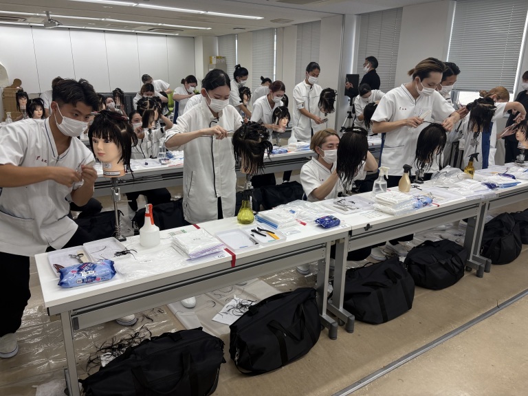美容学科卒業試験を実施しました✂️✨