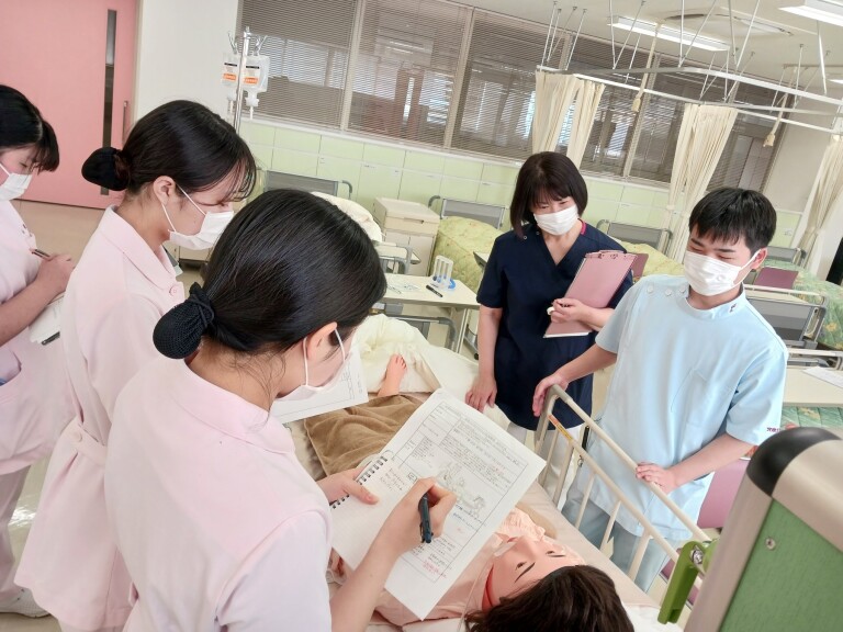 看護学科２年生　実習前演習　その①