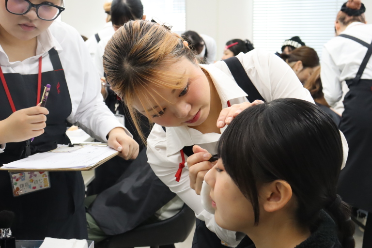 【サロンワーク実習（学生サロン）を実施しました】