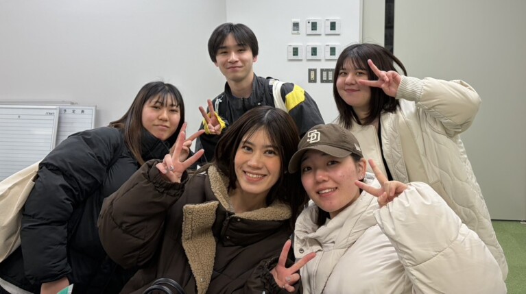 卒業生が来校！＆看護学科のリアルな授業をのぞいてみよう！