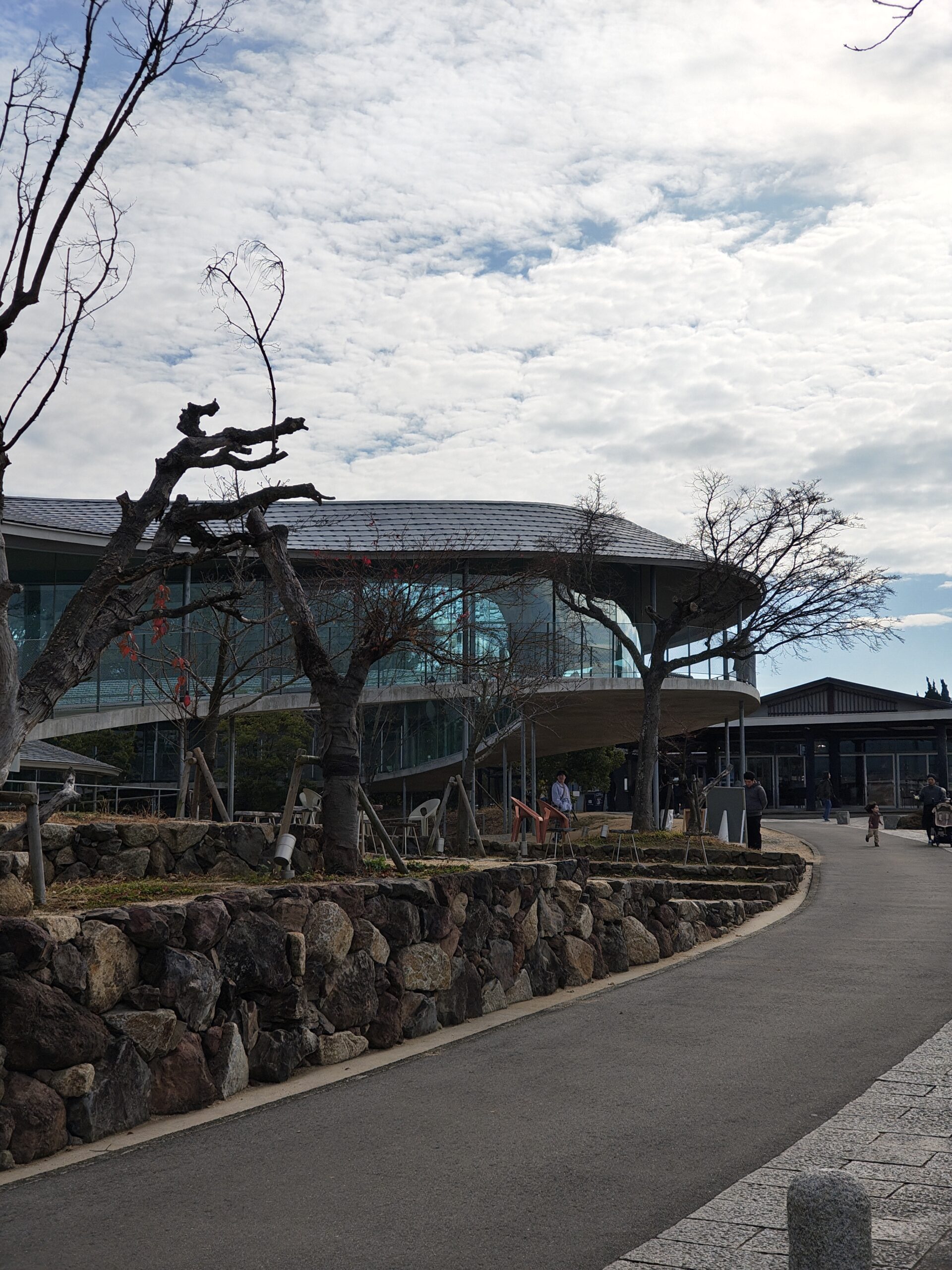 香川のデザインを紐解く主要人物