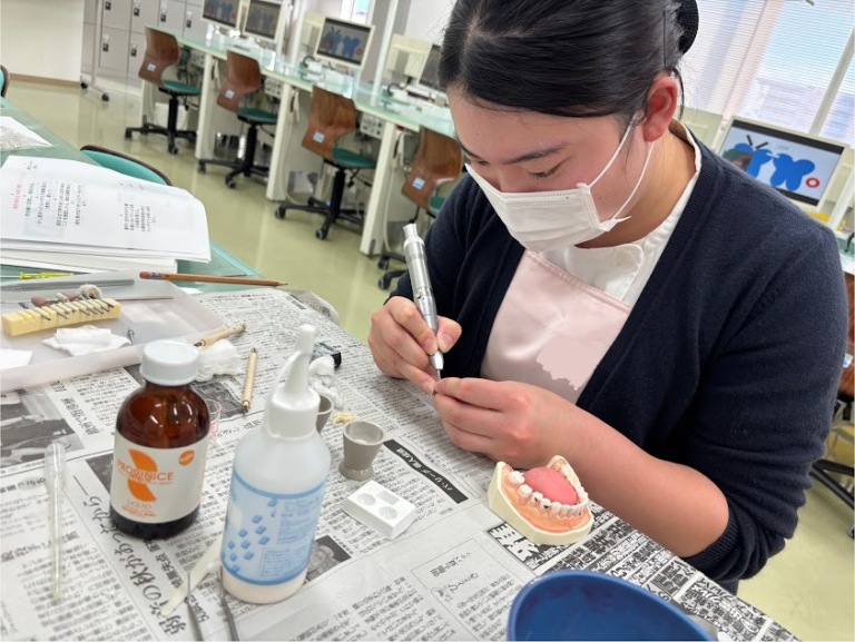 歯科衛生学科２年生　ＴＥＣ作製