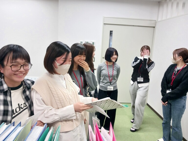 看護学科１年生　校舎案内