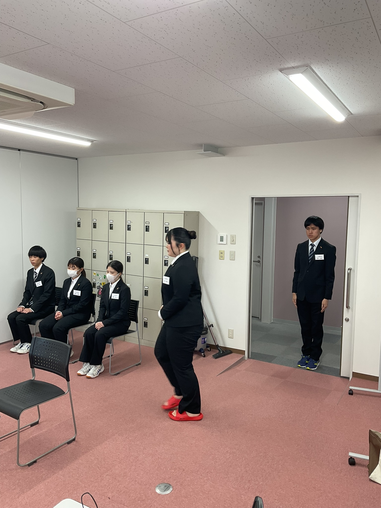 入室の仕方の練習