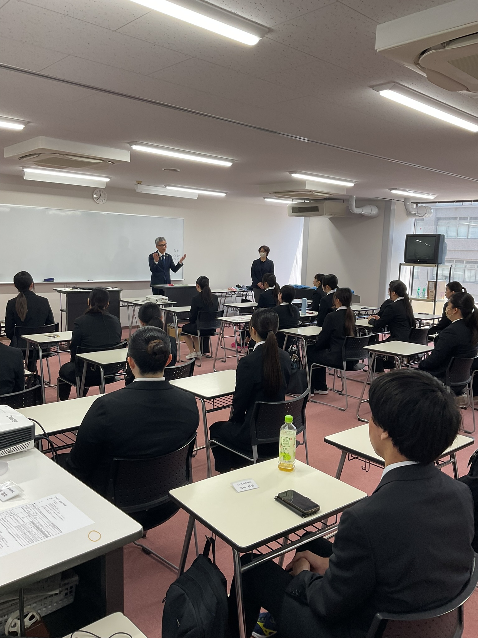 副校長による開始のあいさつ
