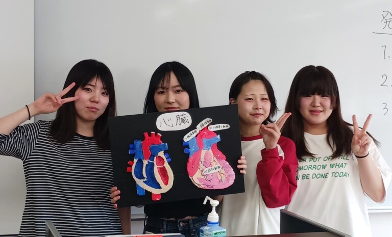 看護学科２年生　授業風景　
