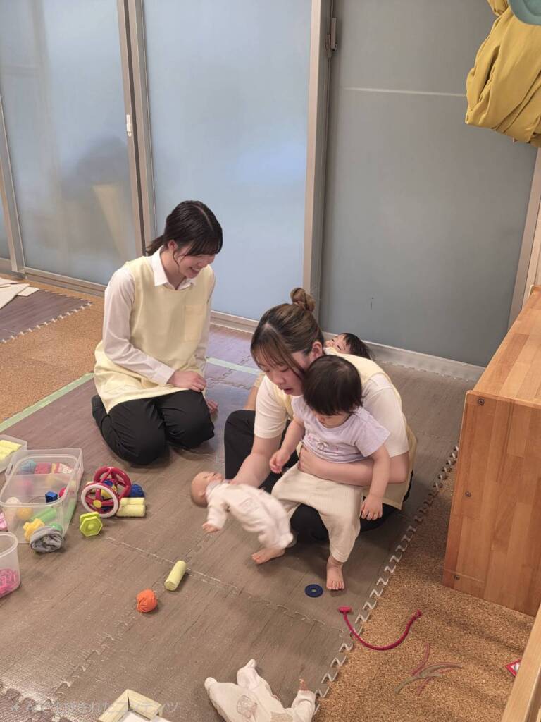 【こども保育学科】授業の学びを実践へ！あなかれほいくえんでの放課後ボランティア活動