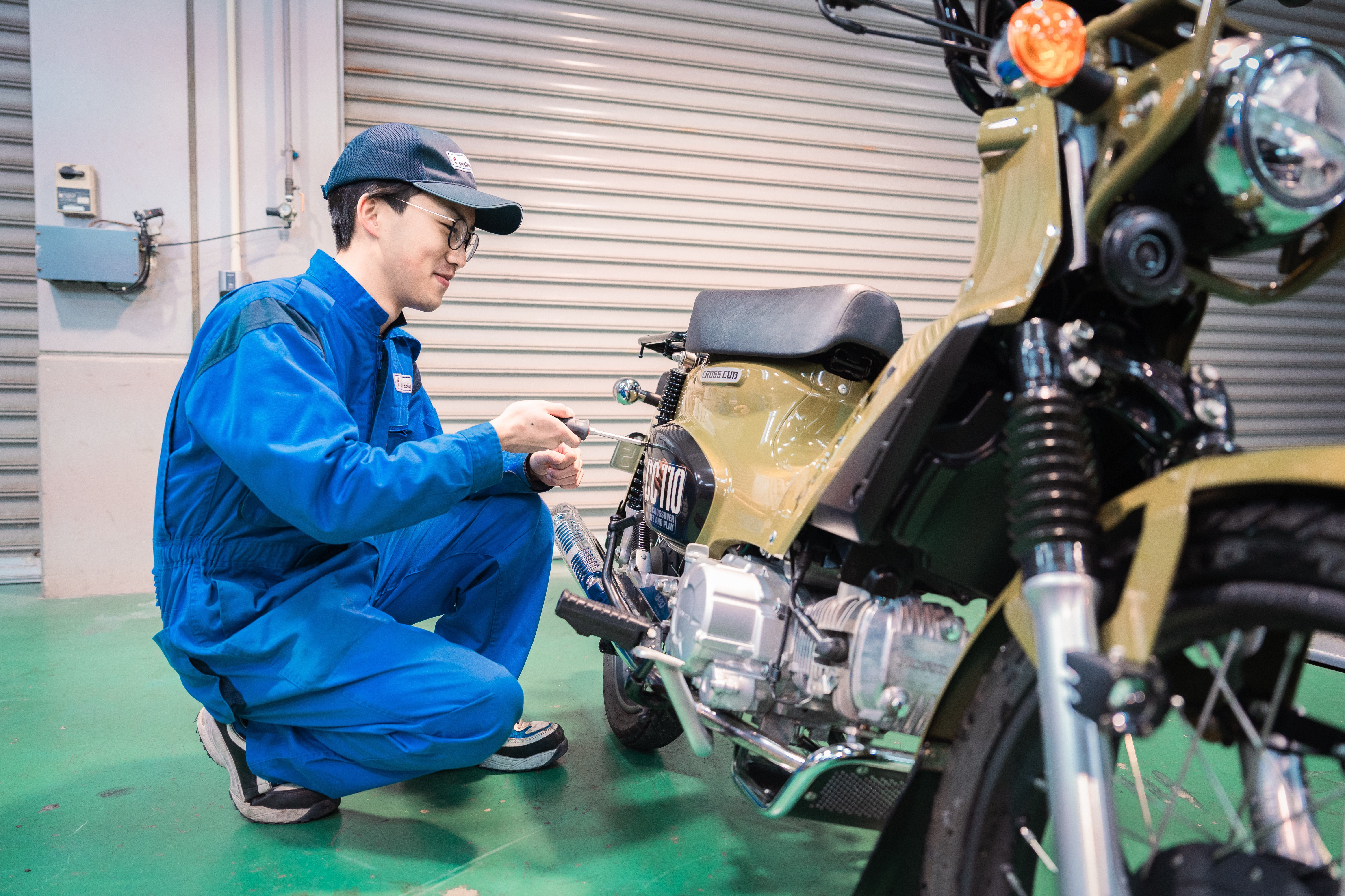 自分の車やバイクを整備できる