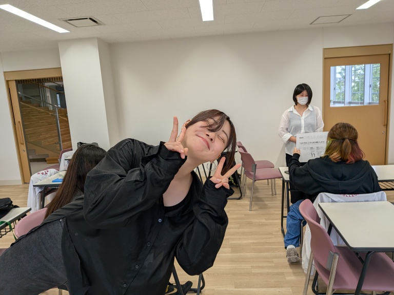 サービス接遇検定準1級取得に向けて練習中！　