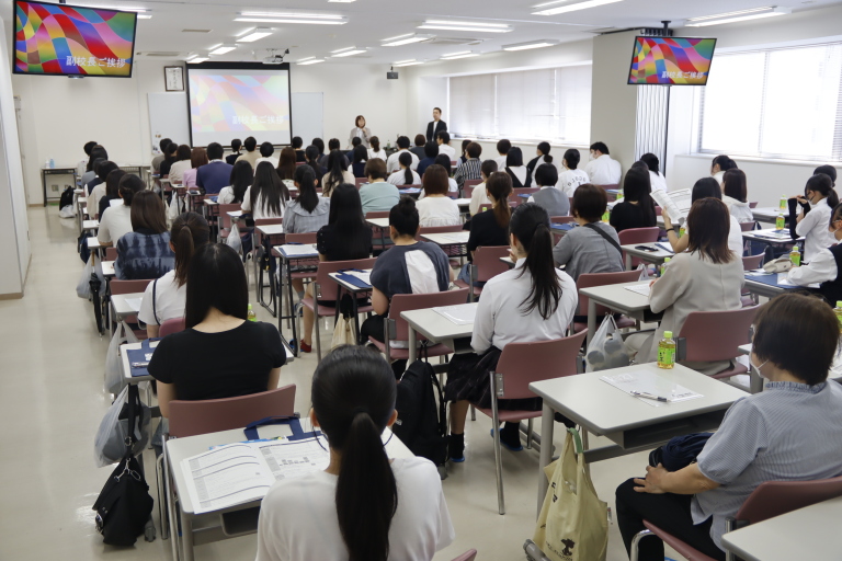 穴吹医療大学校～入試説明会を開催しました～
