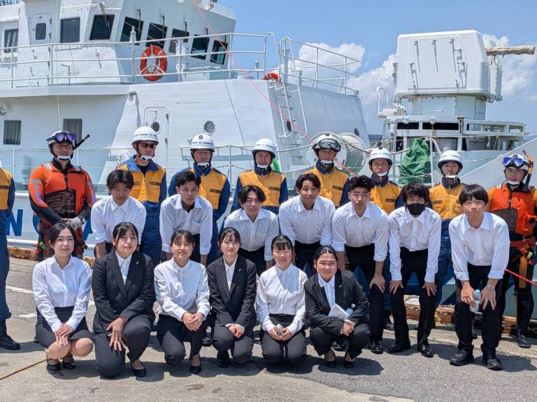 高松海上保安本部を訪問しました（公務員）