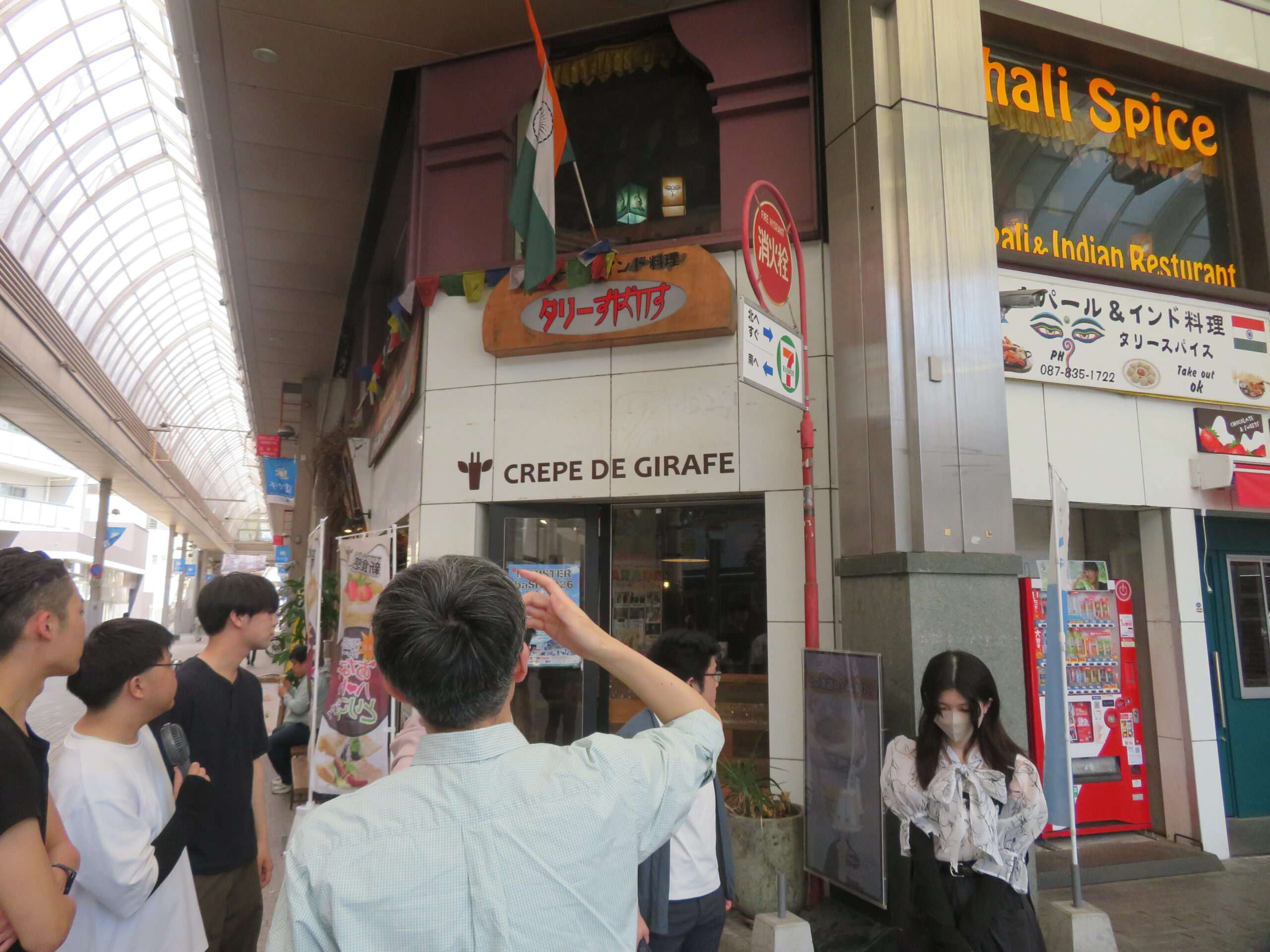 見学先は高松南新町商店街、高松田町商店街、高松常磐街商店街💪