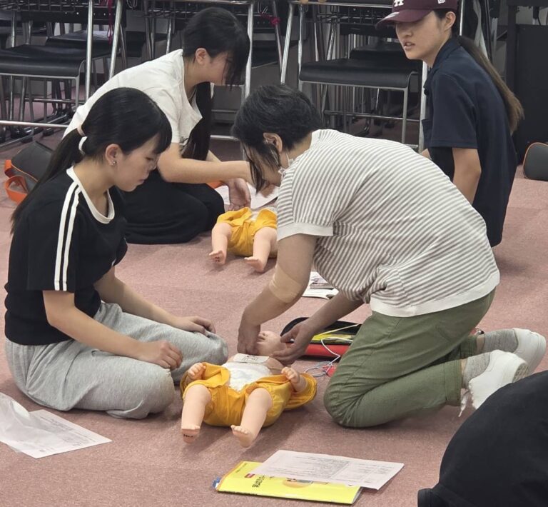 日本赤十字社「幼児安全法支援員養成講習会」を開催／<br>子どものいのちと安全を守る知識と技術を習得