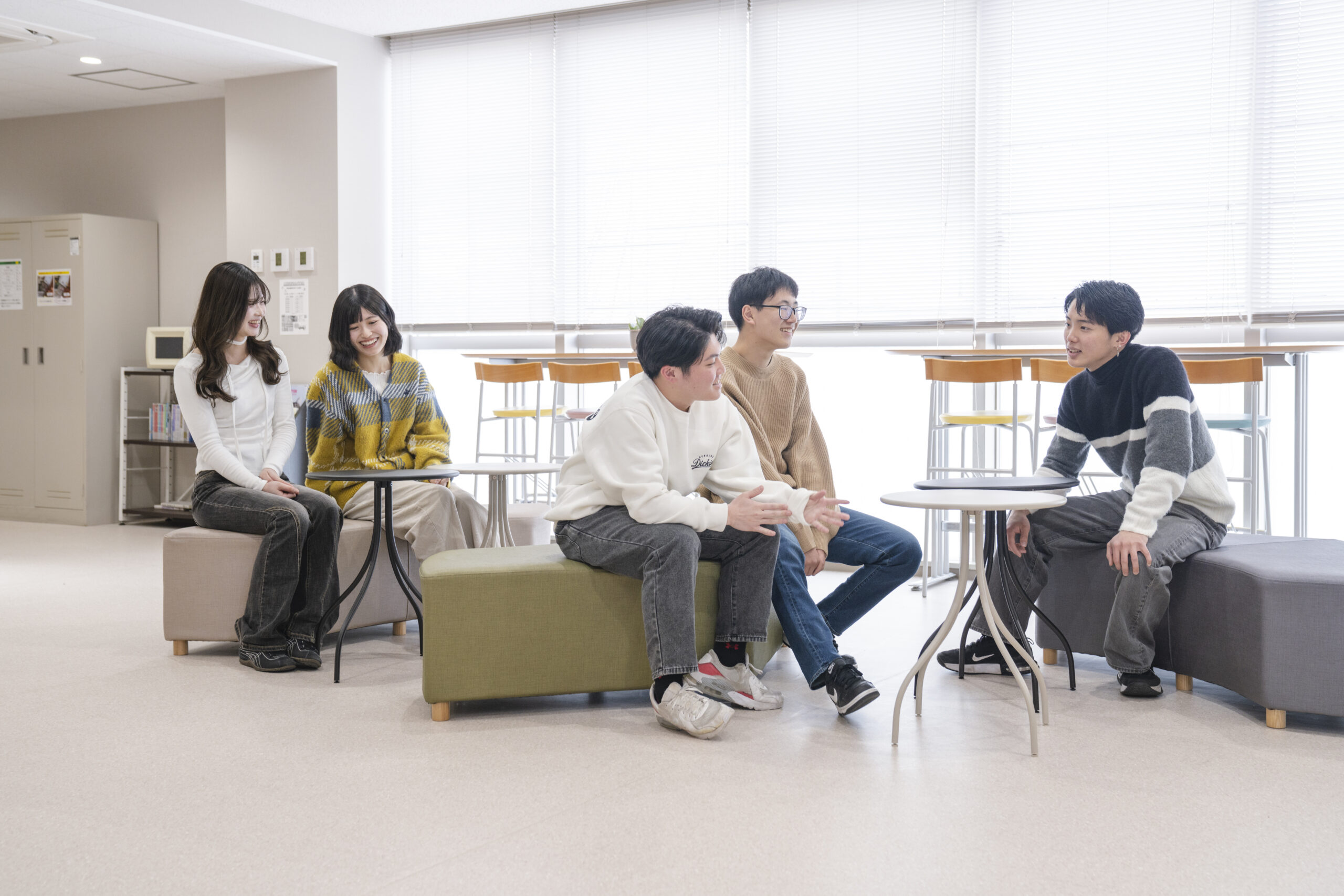 学生ホール