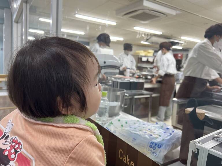 【キャンパスライフ】校内に保育園がある学校だからできること。<br>みんなで育む『小さな探検家』たち